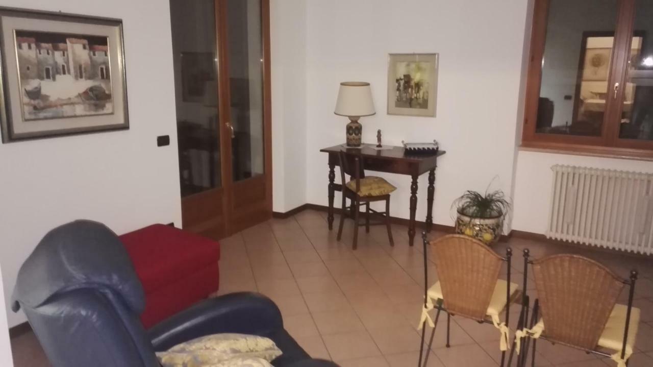 Anna Torri * Torri Del Benaco