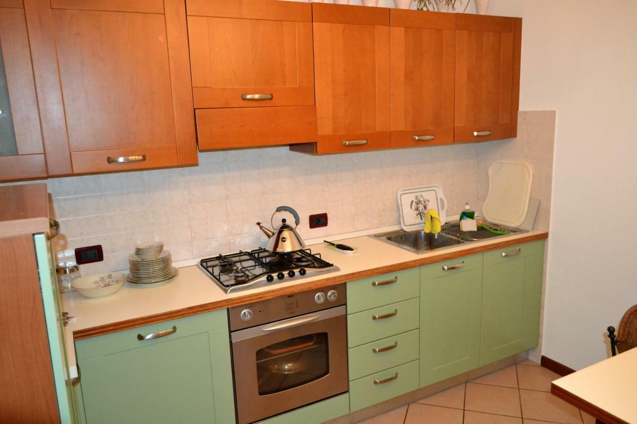 Anna Torri Apartment Torri Del Benaco
