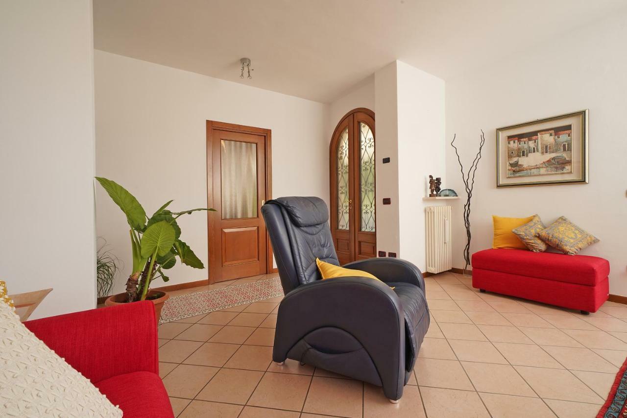 Anna Torri Apartment *